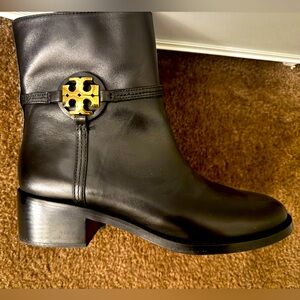Tory Burch Black Miller 45MM Leather Ankle-knee Boots